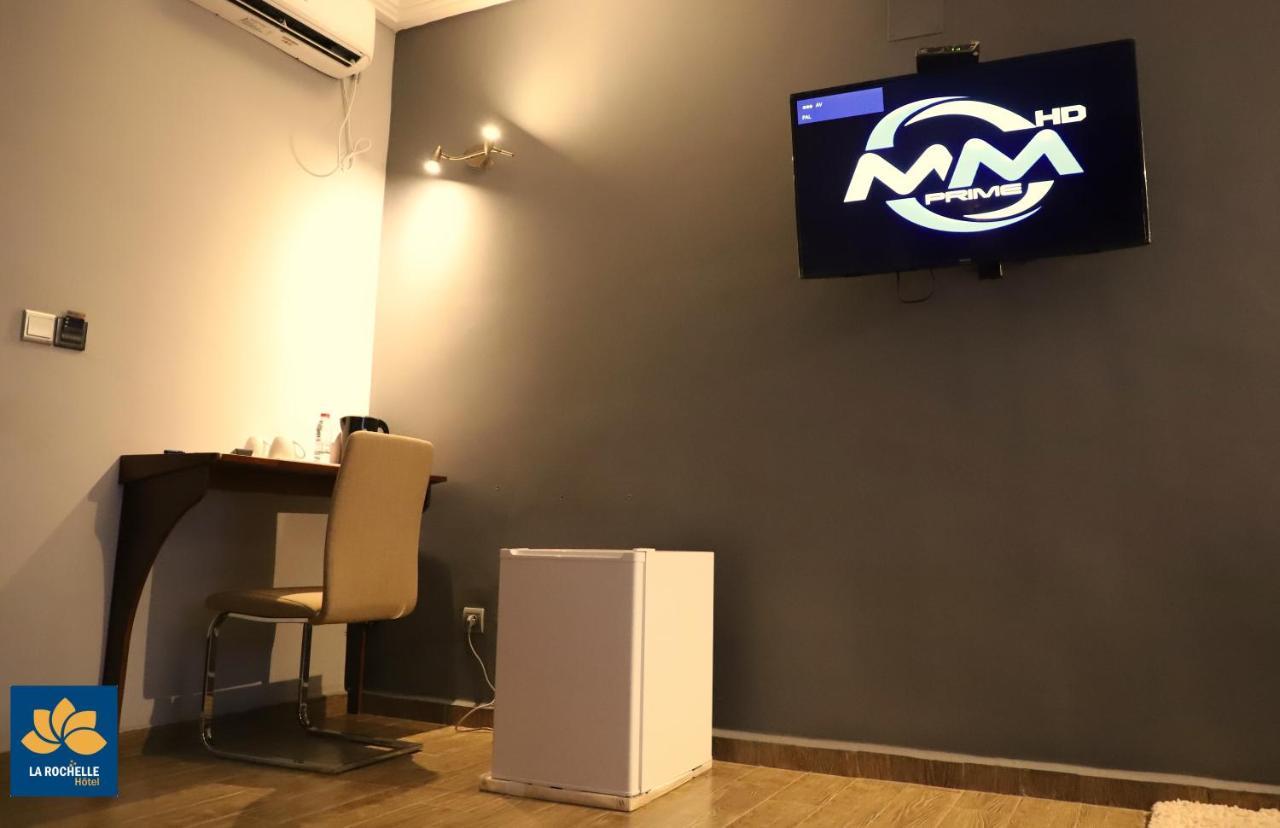 Yaoundé La Rochelle Hotel מראה חיצוני תמונה