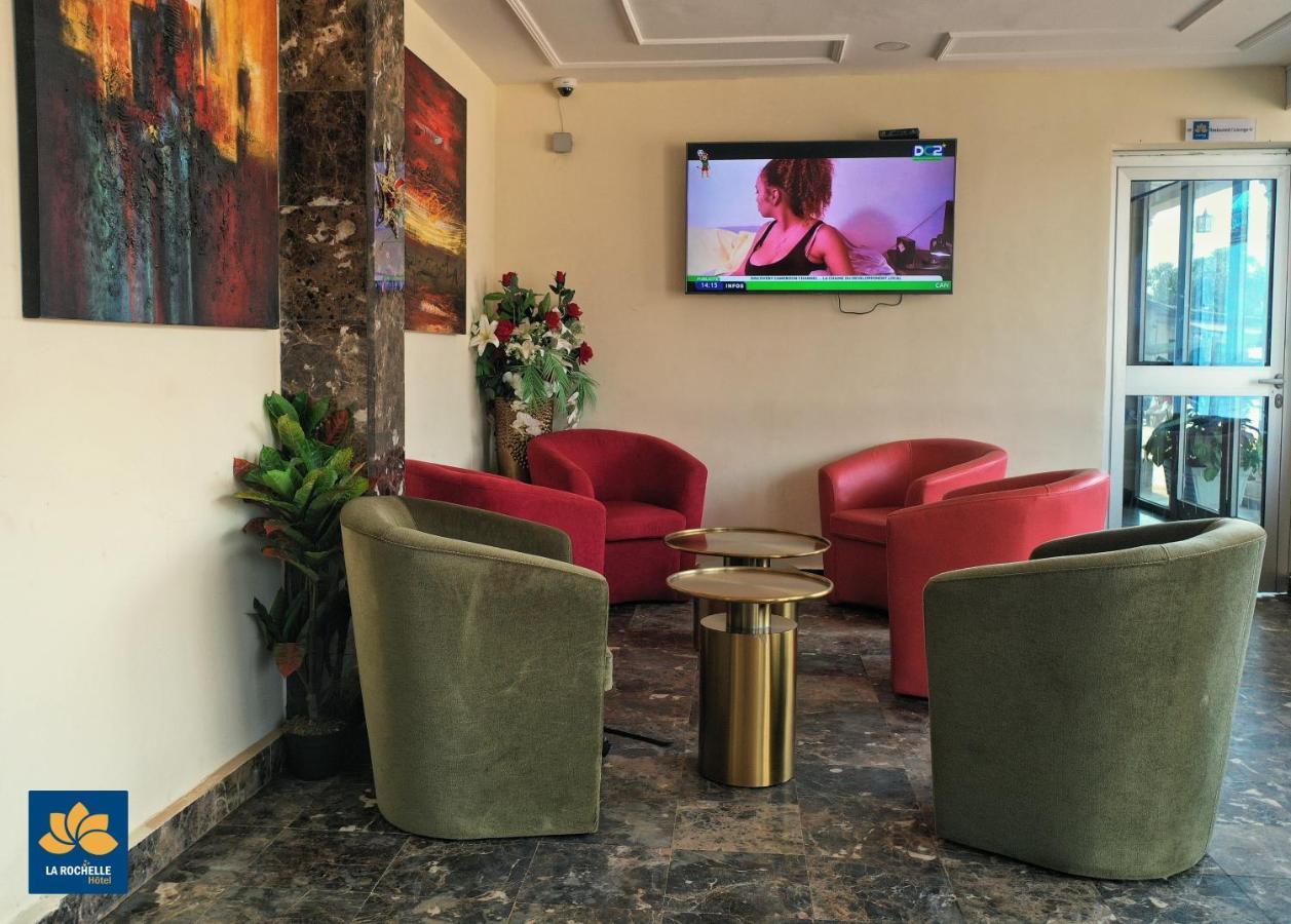 Yaoundé La Rochelle Hotel מראה חיצוני תמונה