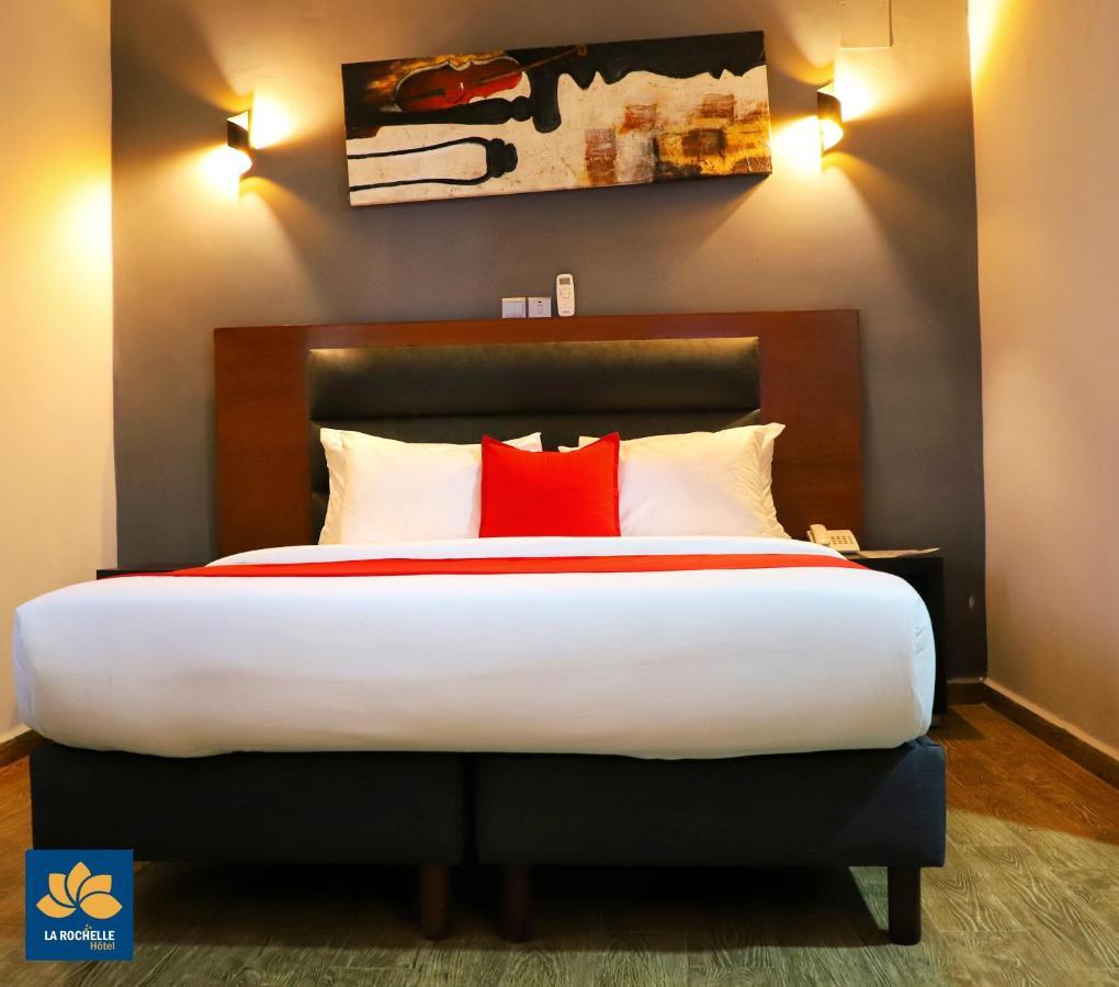 Yaoundé La Rochelle Hotel מראה חיצוני תמונה
